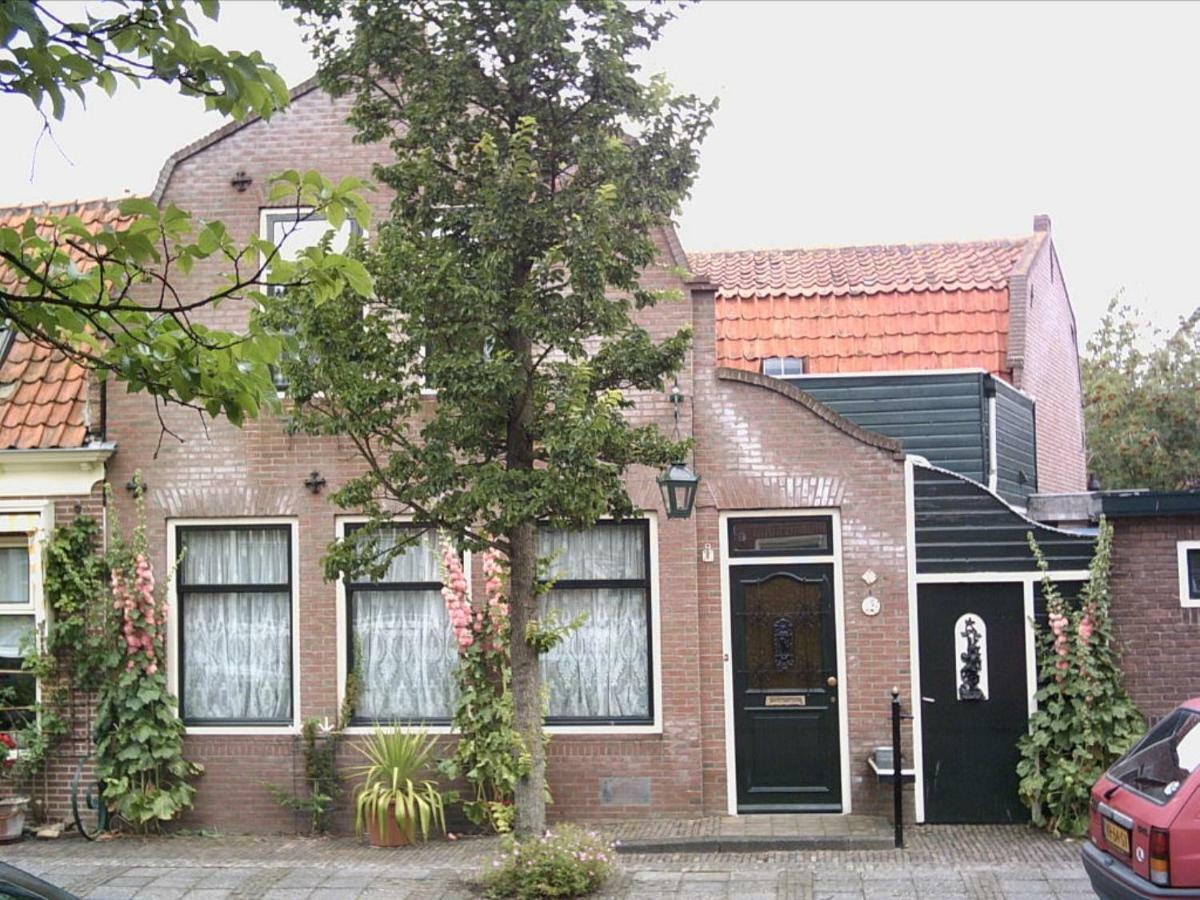 Karnemelkhuys Enkhuizen Exterior foto